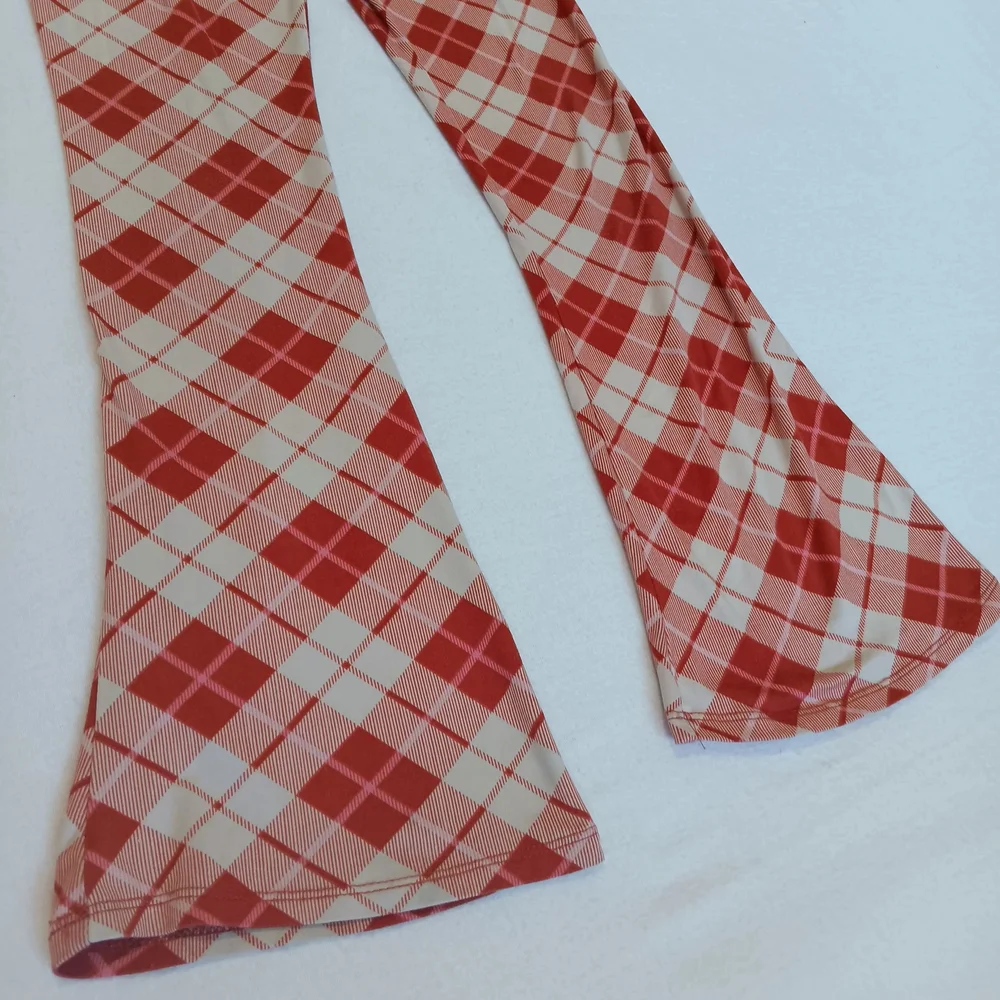 btween Sz 8 Red and White Plaid Flared Stretchy Hippie 70s Inspired Pants